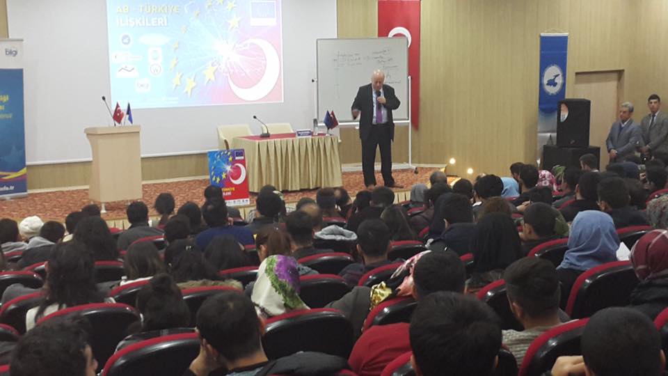 Son gelişmeler işiğinda AB-Türkiye ilişkileri adlı konferansimizi gerçekleştilrdik.